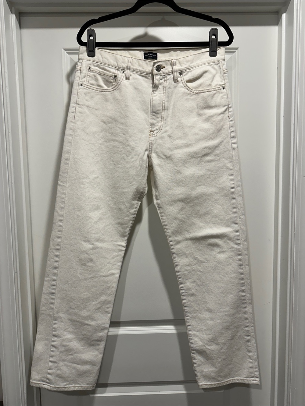 Club Monaco Off-White Relaxed Jeans